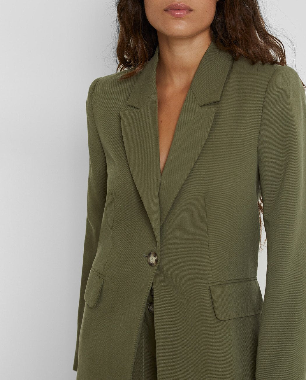BLAZER CIERRE FRONTAL
