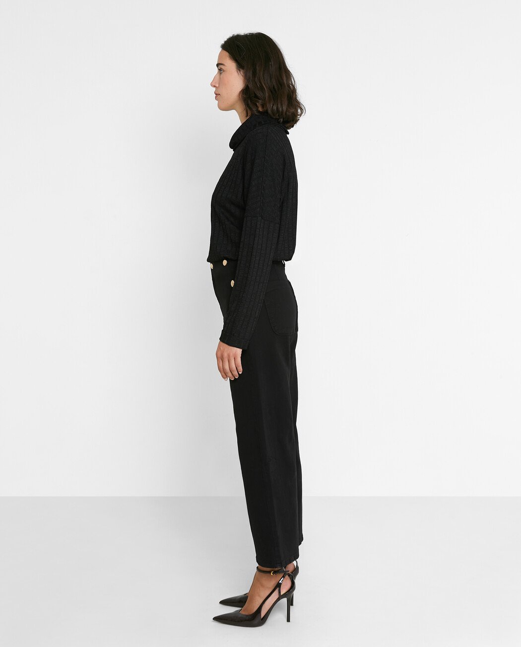 PANTALÓN BOTONES