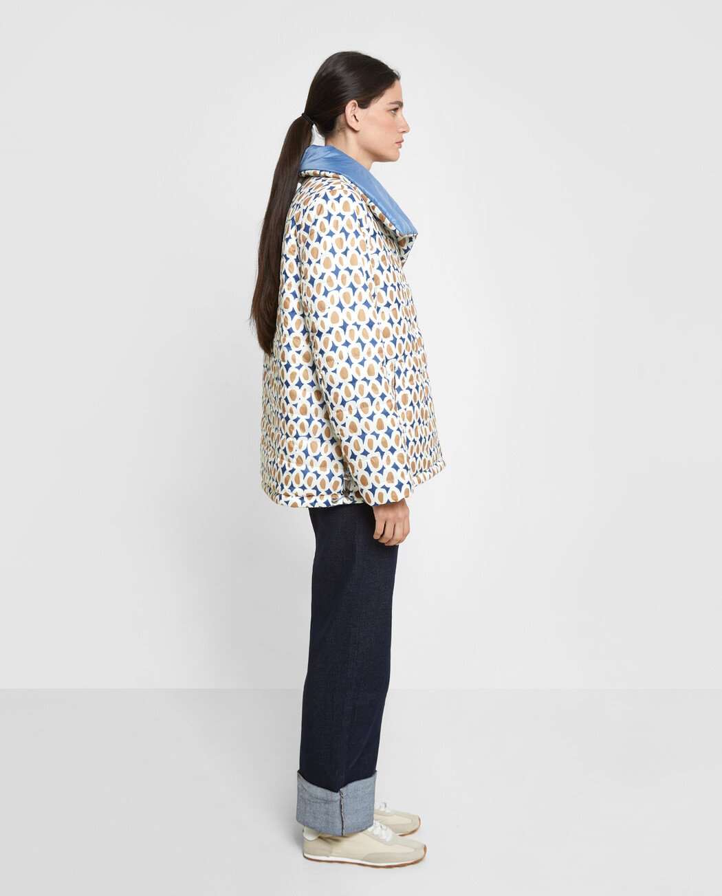ABRIGO ACOLCHADO REVERSIBLE