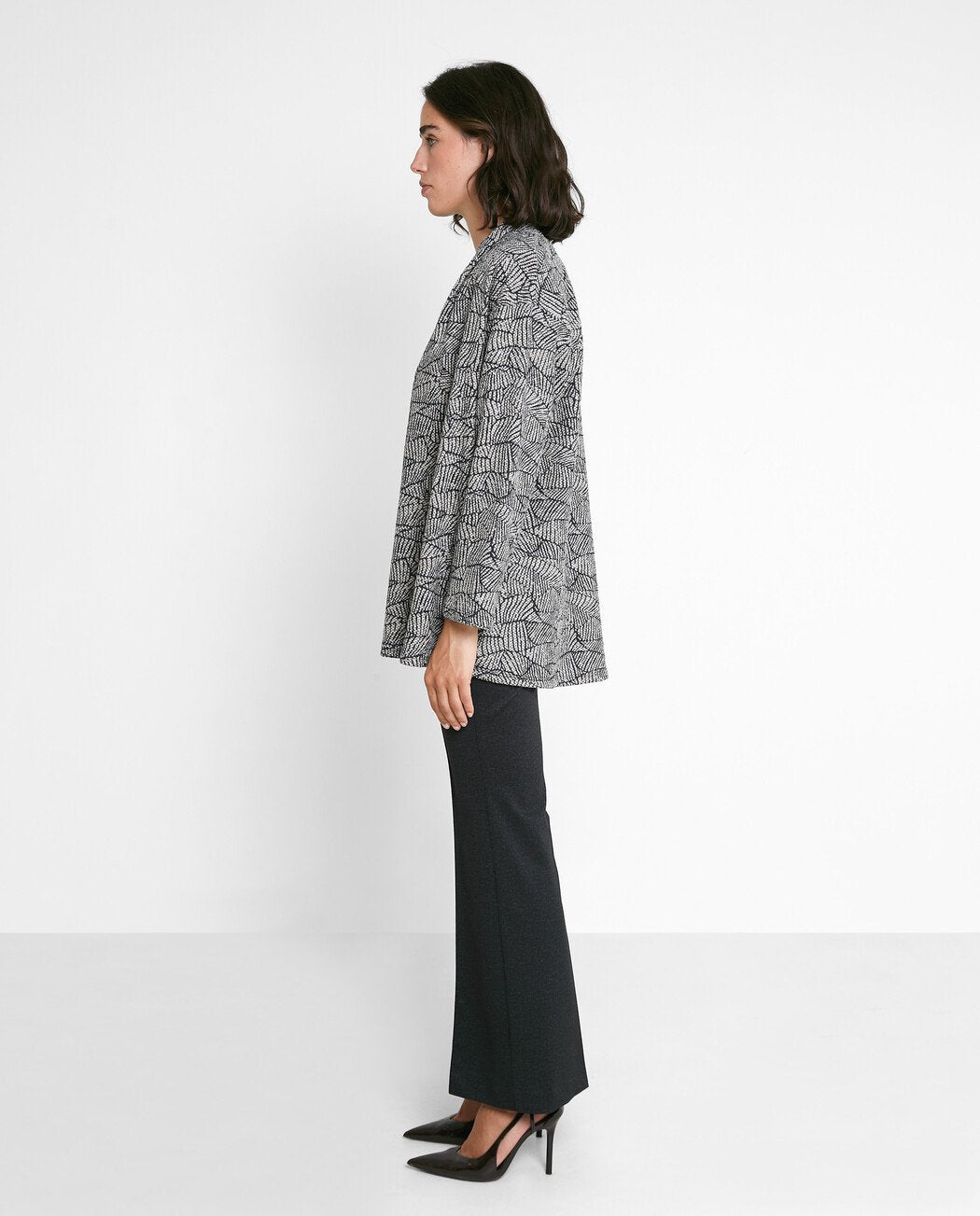 CHAQUETA ESTAMPADA