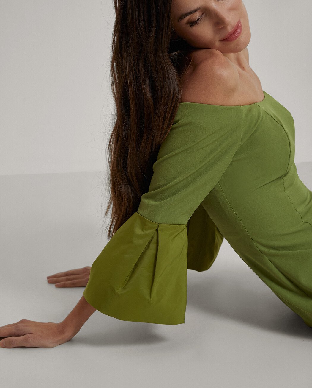 VESTIDO ESCOTE BARDOT