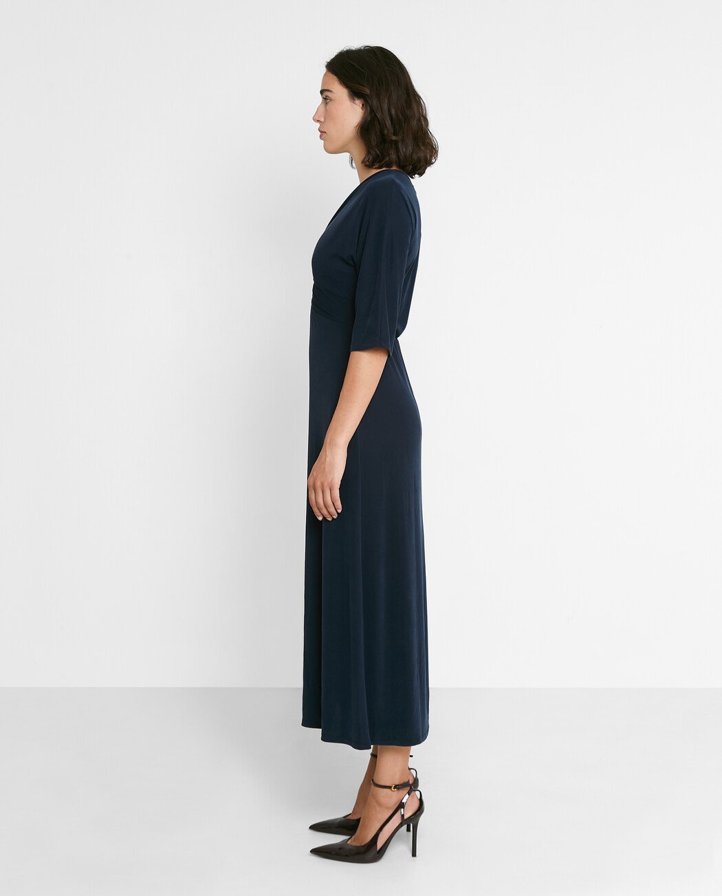 VESTIDO MIDI