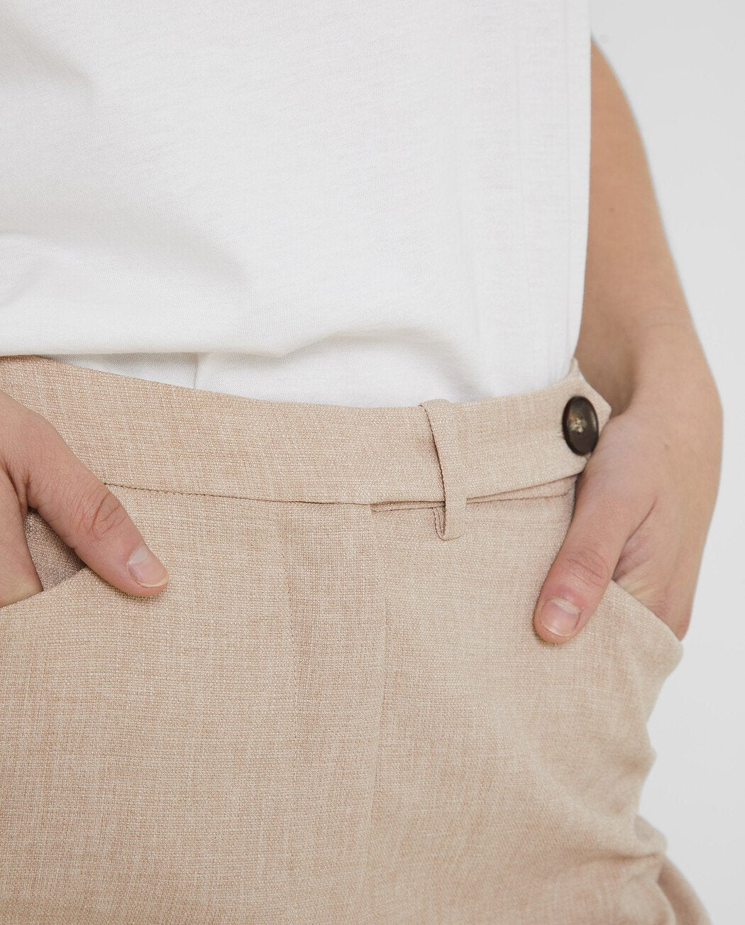 PANTALÓN RECTO CROP