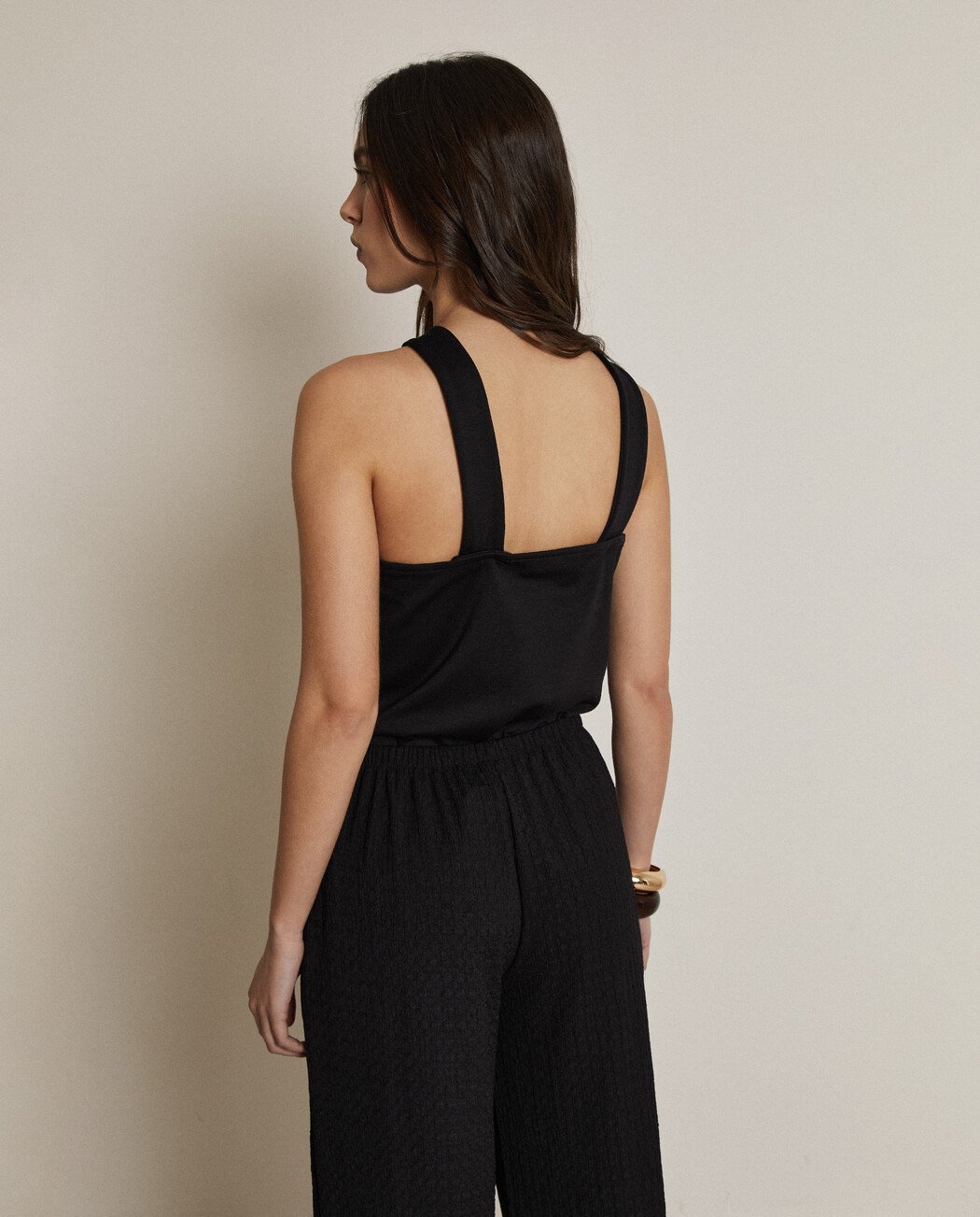 TOP HALTER