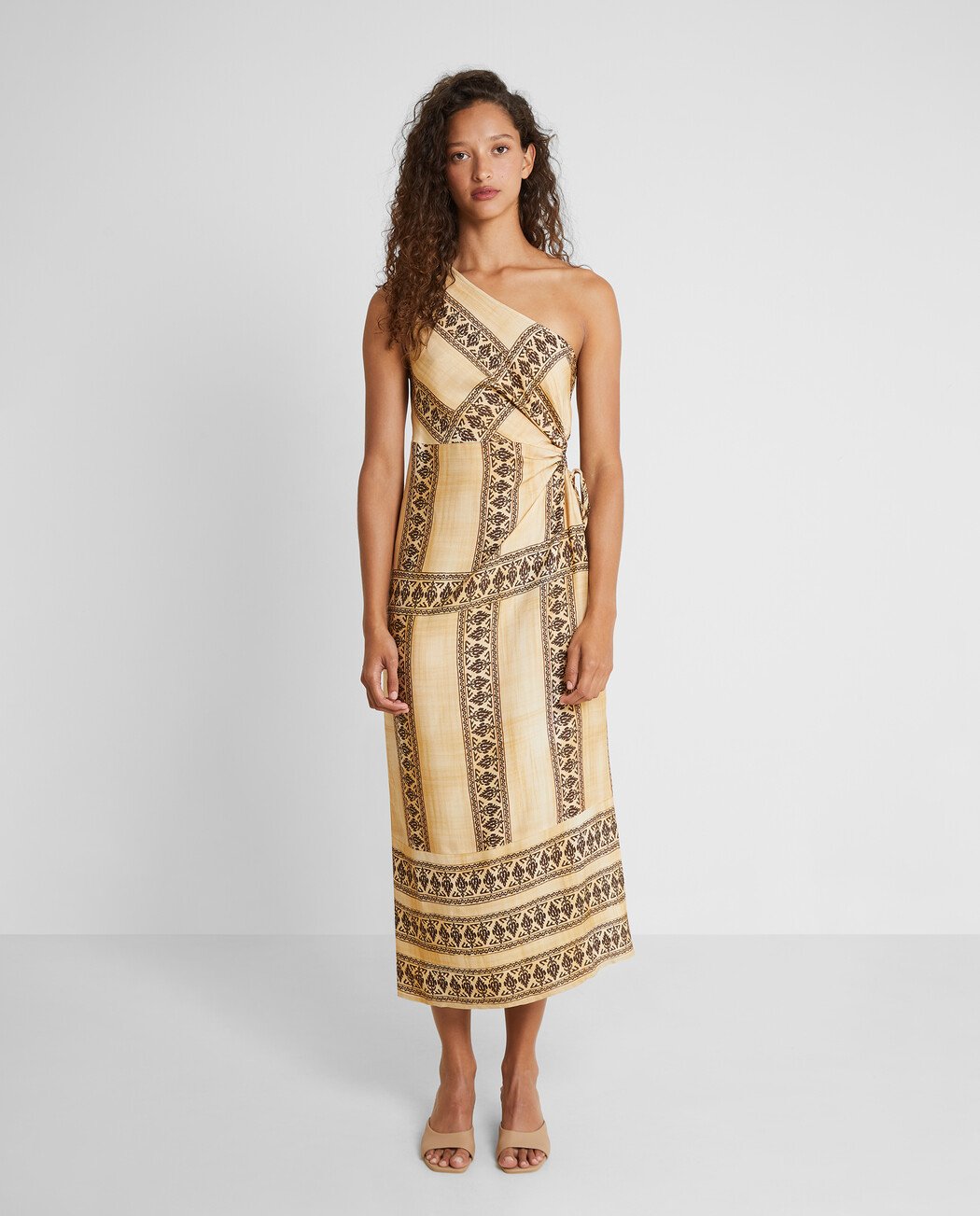 VESTIDO MIDI ASIMÉTRICO ESTAMPADO