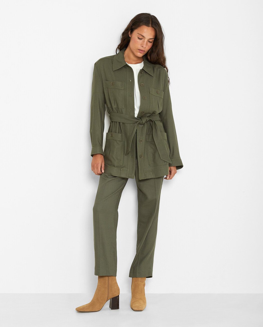 CHAQUETA CINTURÓN
