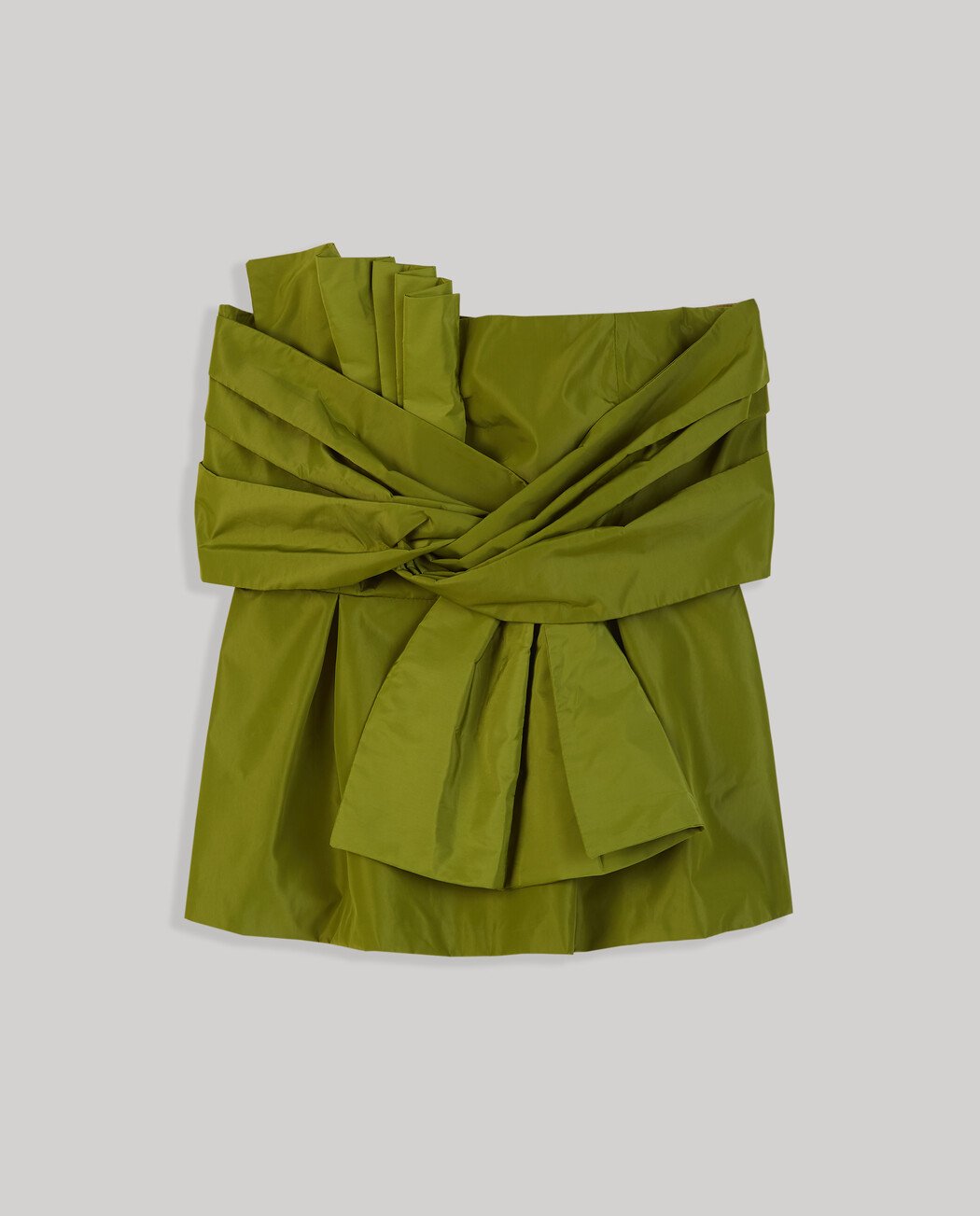 TOP STRAPLESS CON LAZO FRONTAL