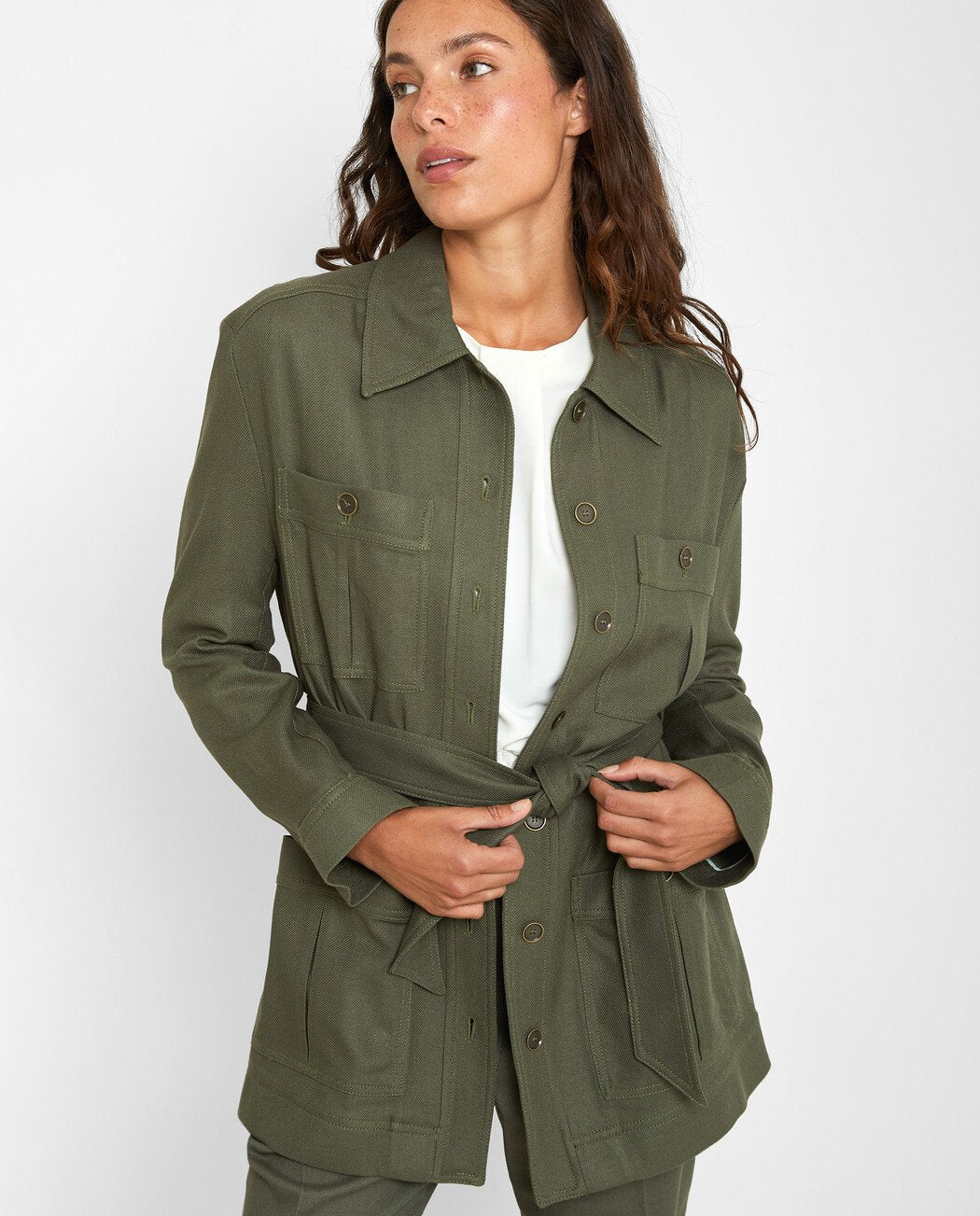 CHAQUETA CINTURÓN