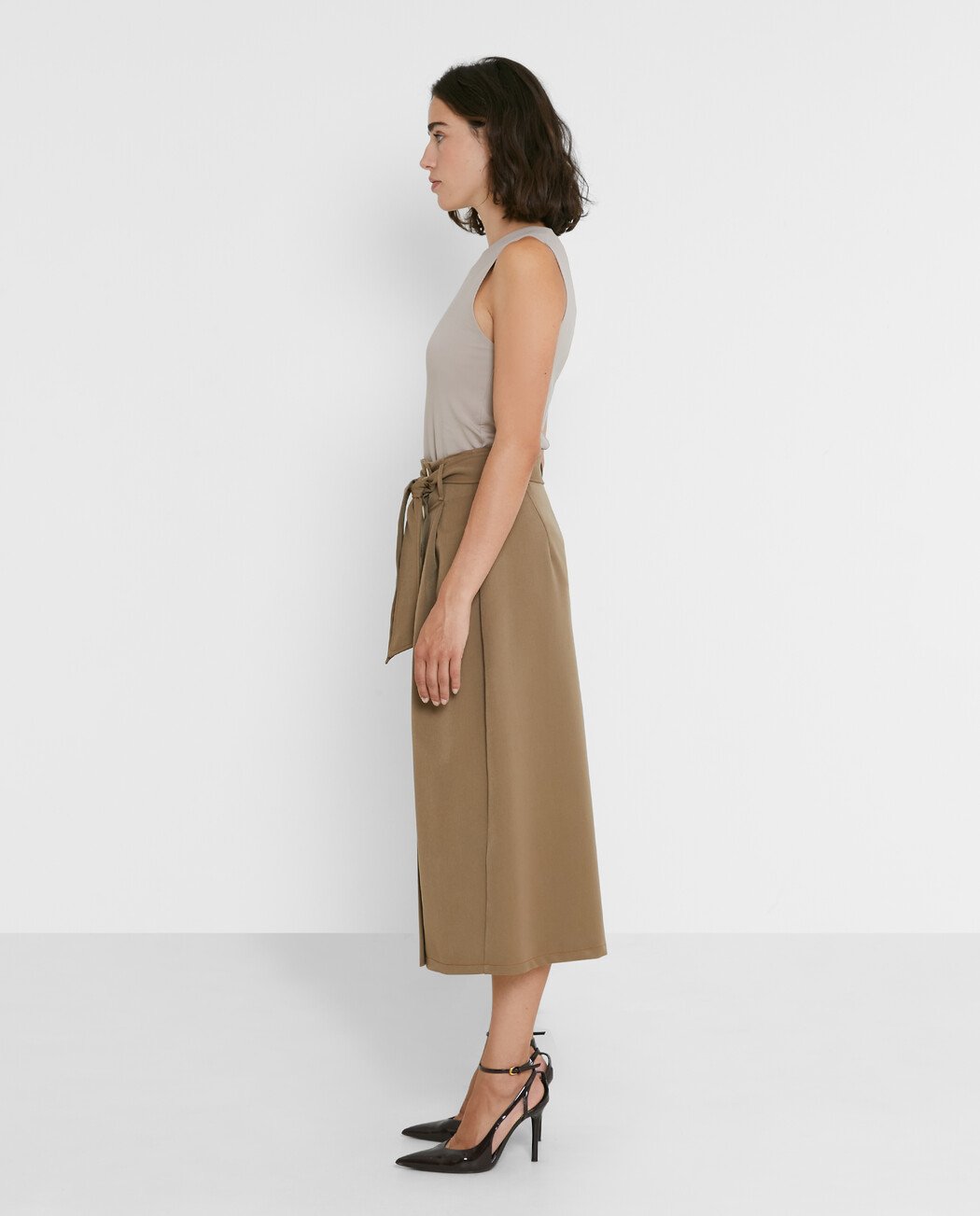 FALDA MIDI CINTURÓN