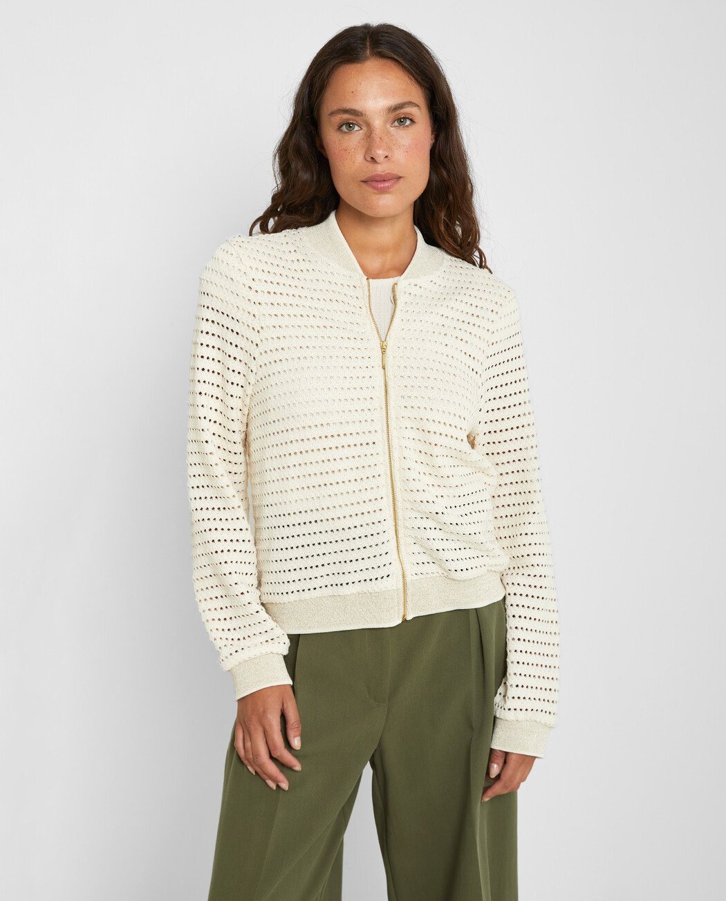 BOMBER TEJIDO CALADO