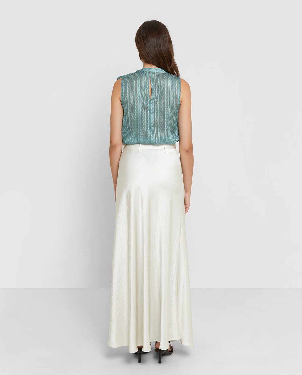 BLUSA LAZO EN CUELLO