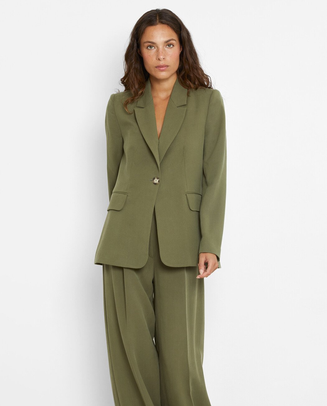 BLAZER CIERRE FRONTAL