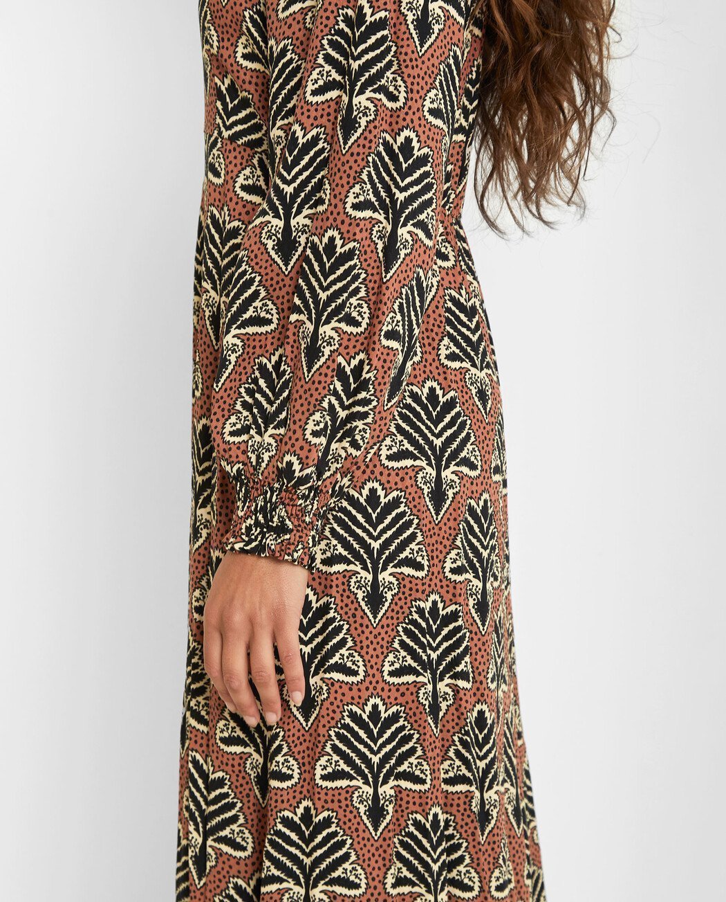 VESTIDO ESTAMPADO ÉTNICO