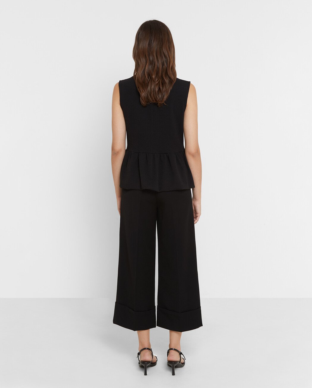 BLUSA NEGRA PEPLUM
