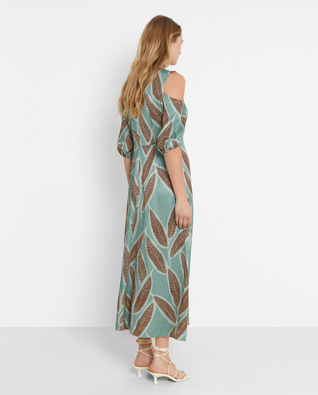 VESTIDO MANGAS CUT OUT