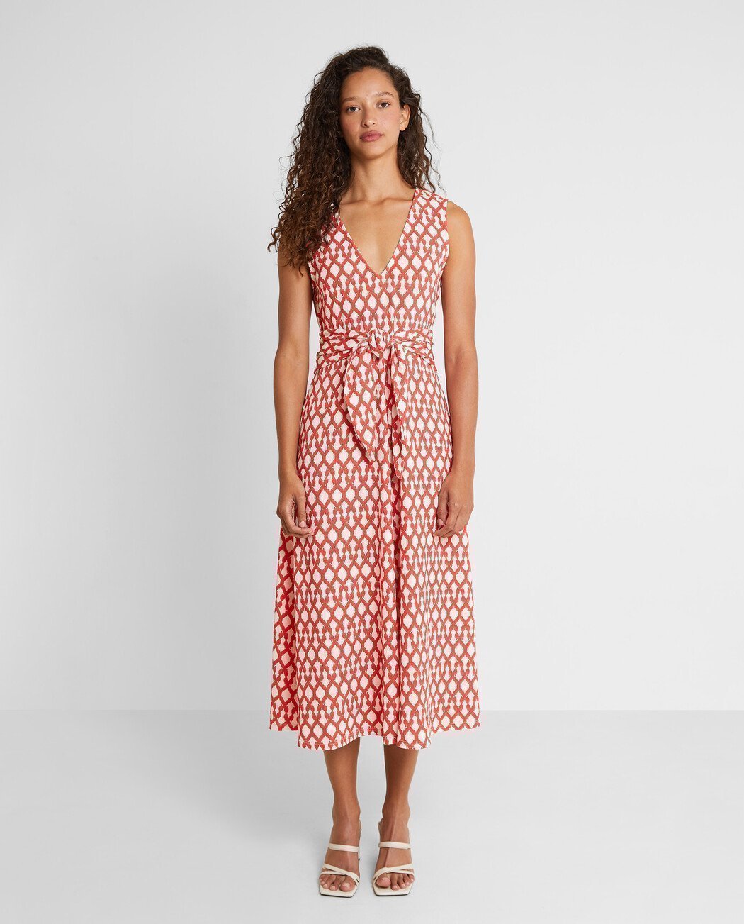 VESTIDO DE PUNTO ESTAMPADO