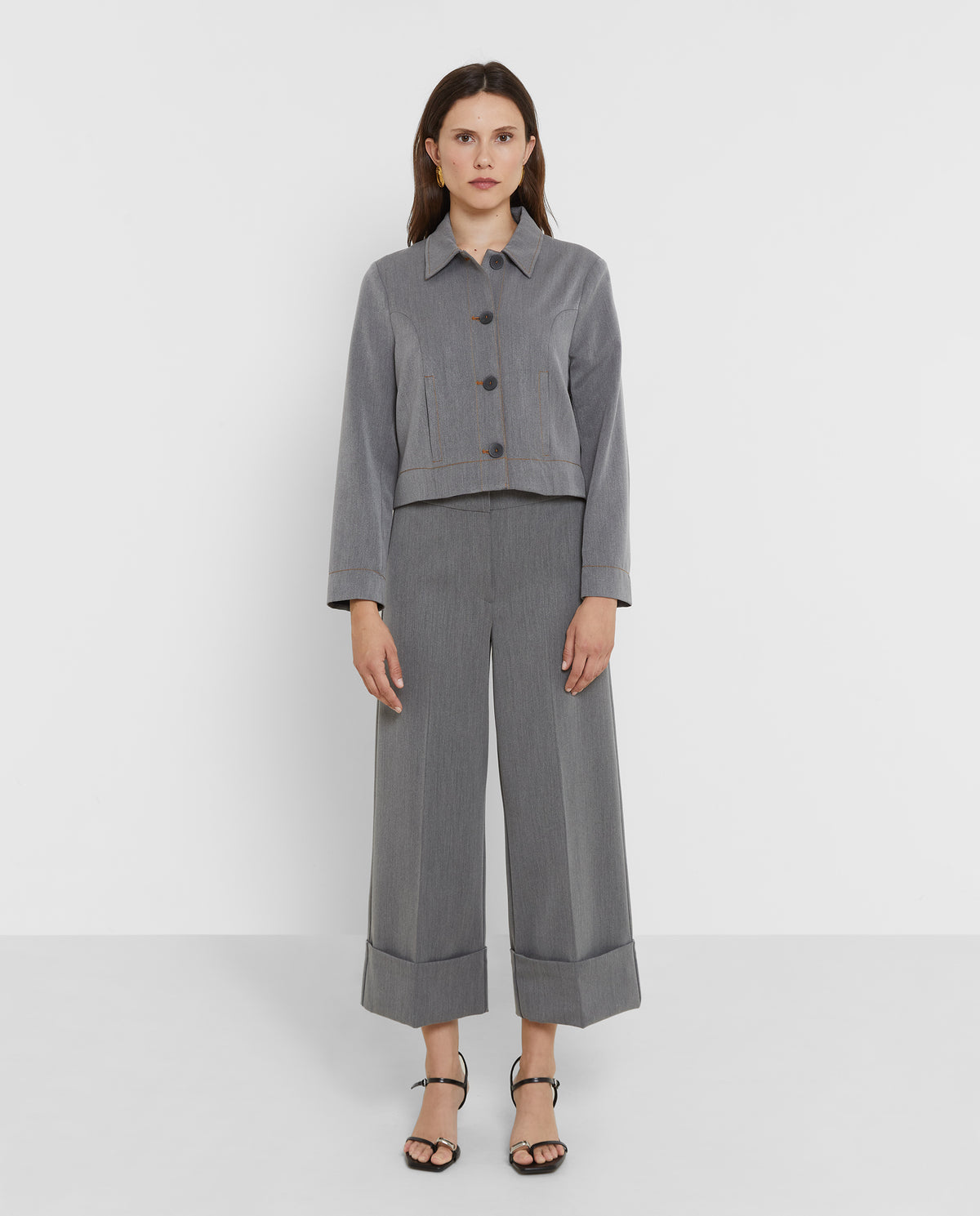 PANTALÓN TRAJE CROP