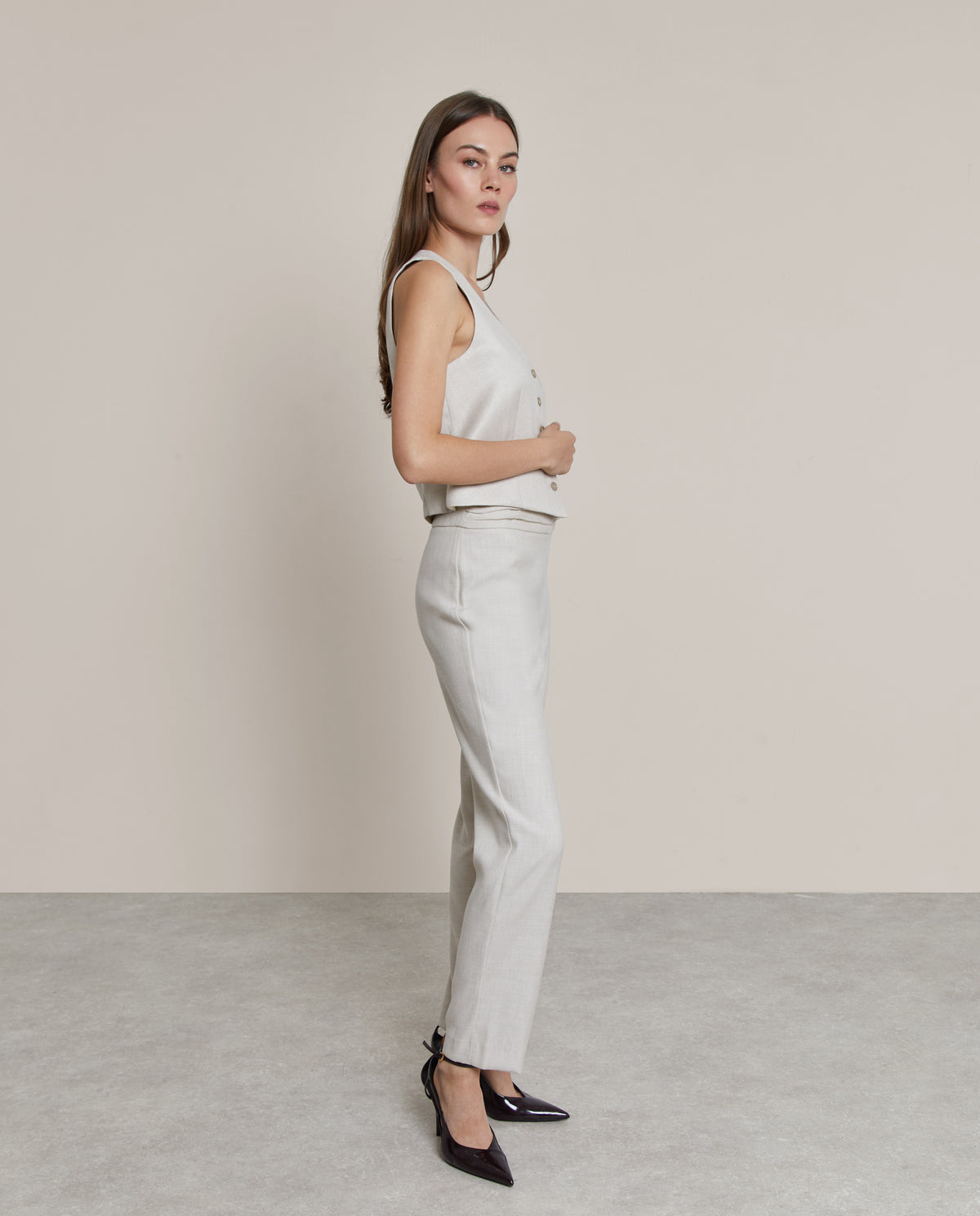 FLOWING CUT TROUSERS