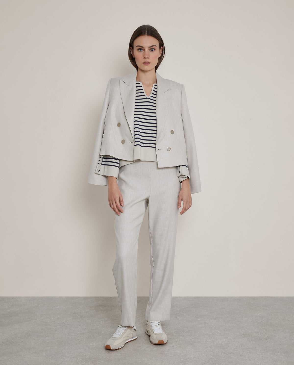 FLOWING CUT TROUSERS