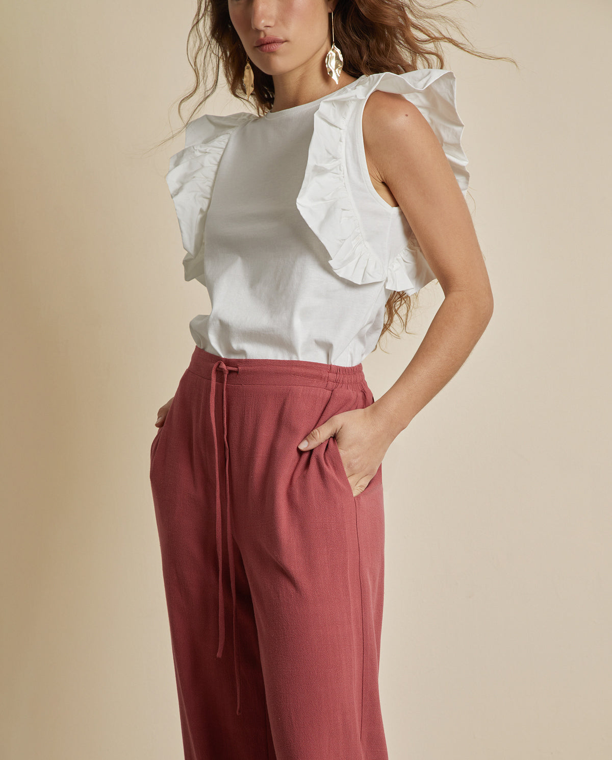 T-SHIRT WITH RUFFLES
