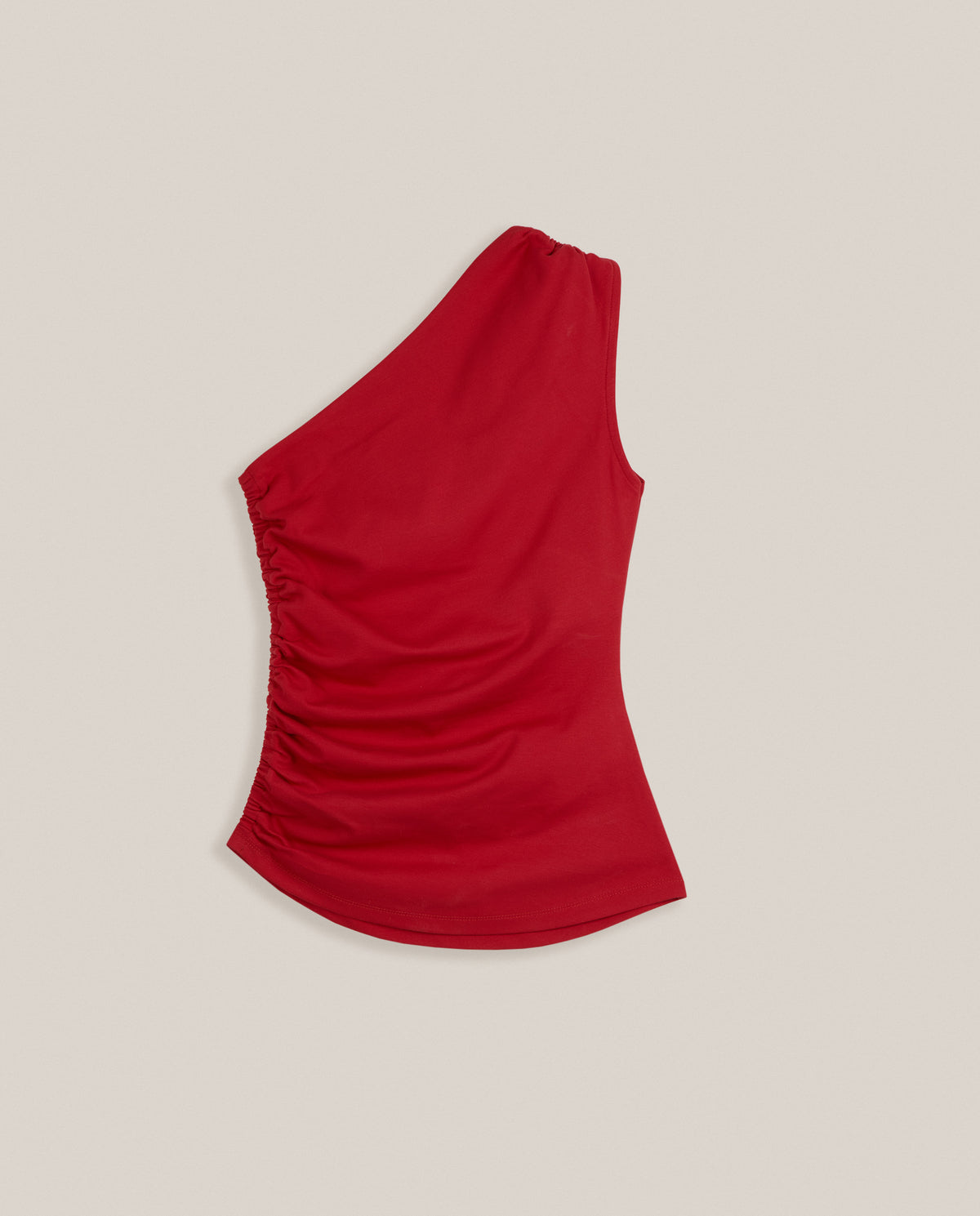 TOP CON HOMBRO DESCUBIERTO R1