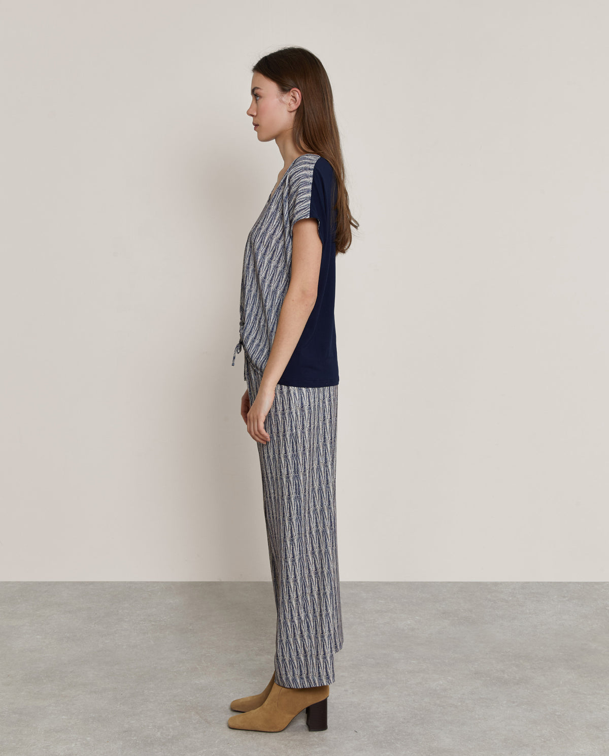 PANTALÓN FLUIDO ESTAMPADO