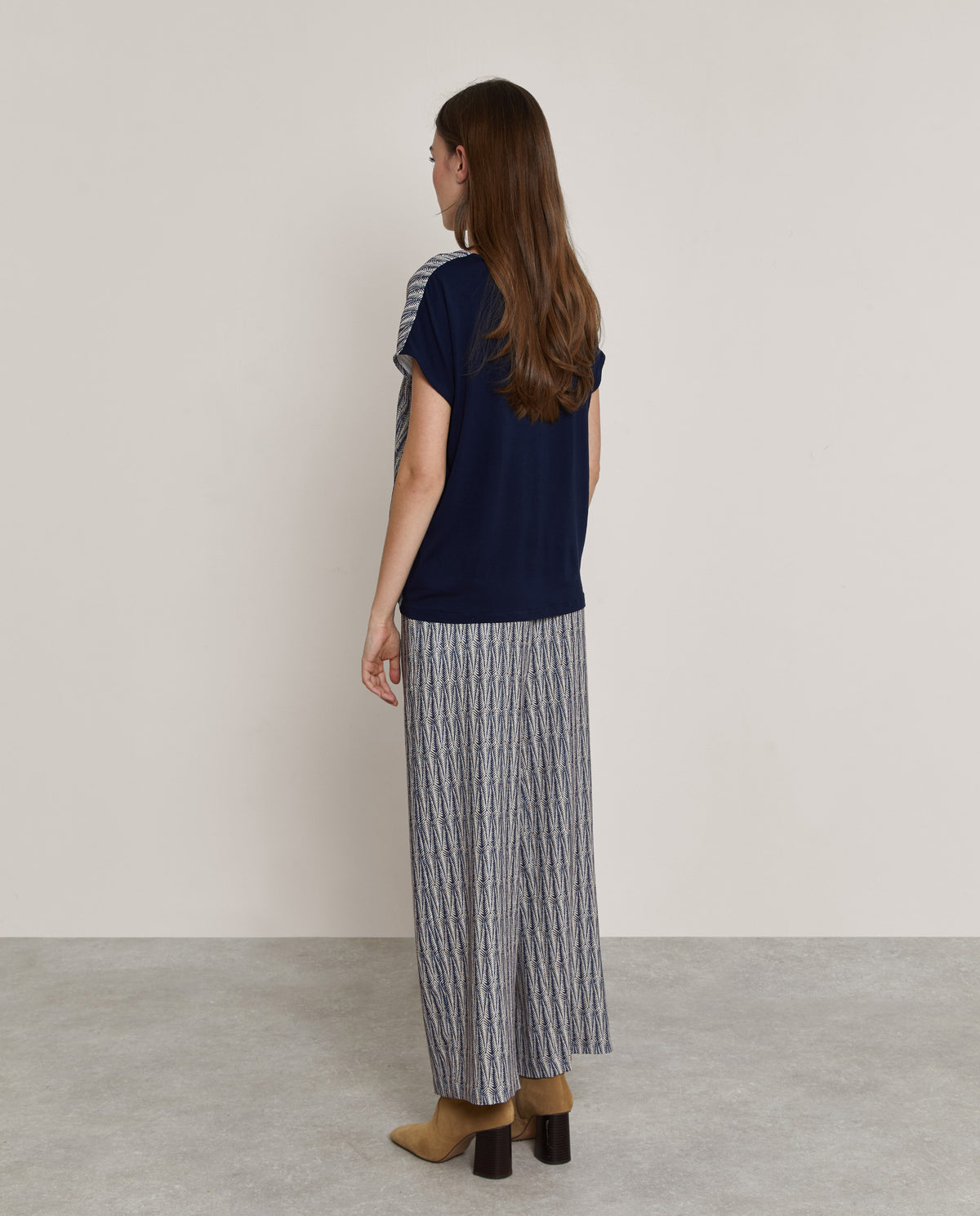 PANTALÓN FLUIDO ESTAMPADO