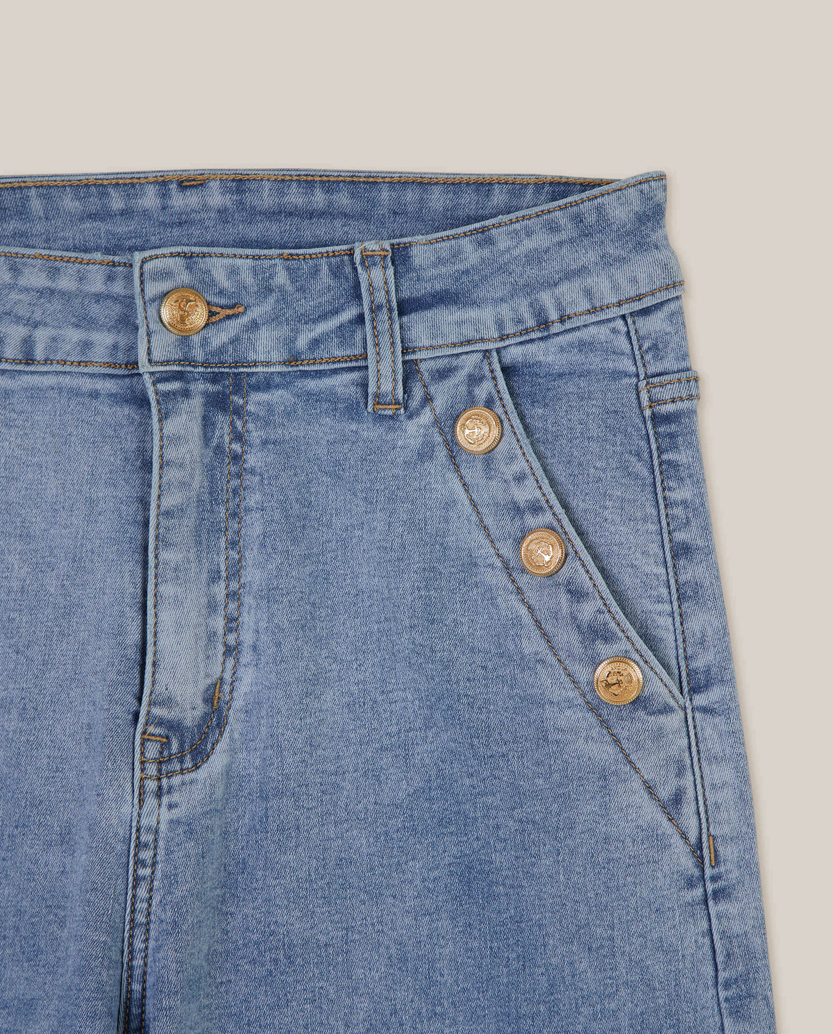 PANTALÓN VAQUERO BOTONES