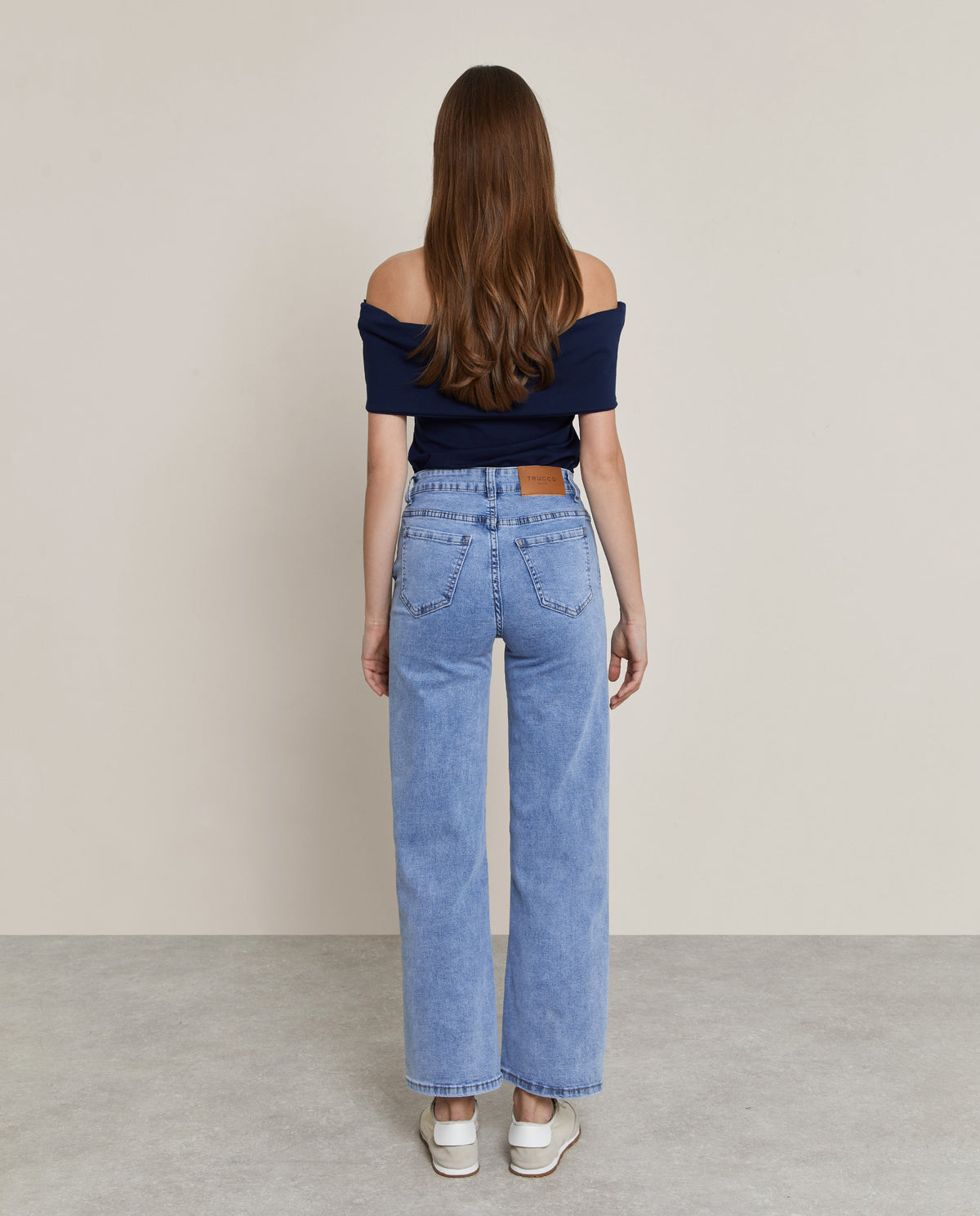 PANTALÓN VAQUERO BOTONES