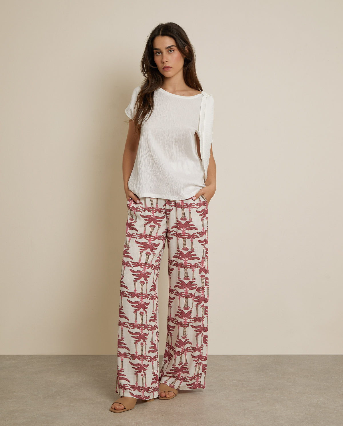 PALM PRINTED TROUSERS
