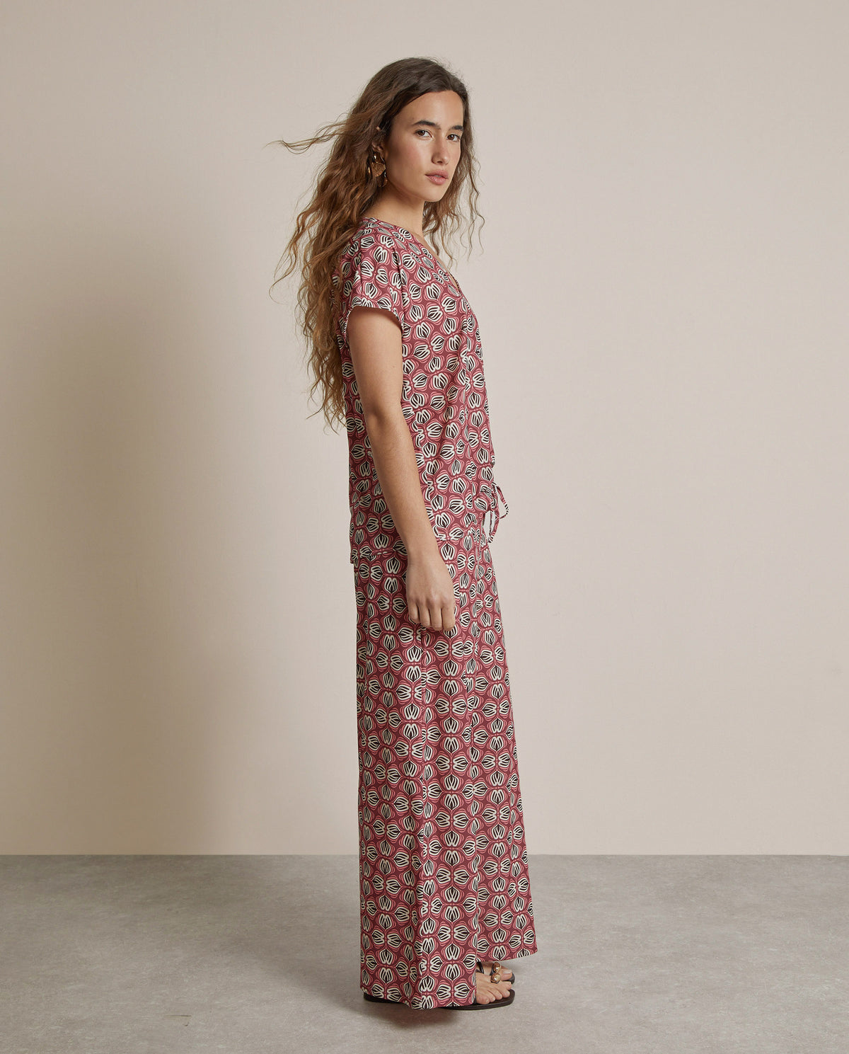 GEOMETRIC PRINTED TROUSERS