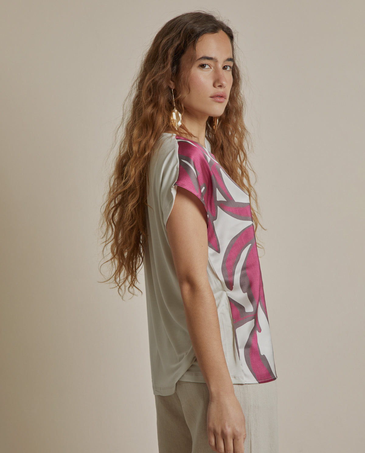 LEAVES PRINT T-SHIRT