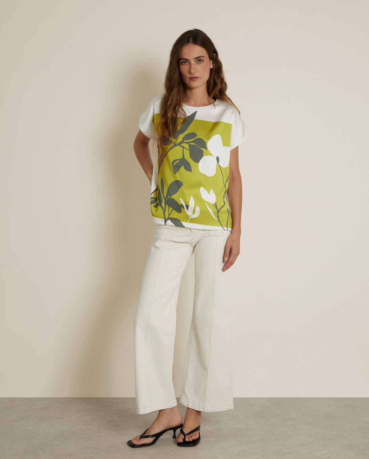 FLORAL PRINT T-SHIRT