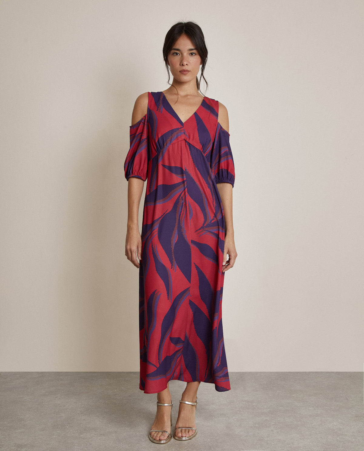 DRESS WITH CUT OUT SLEEVES