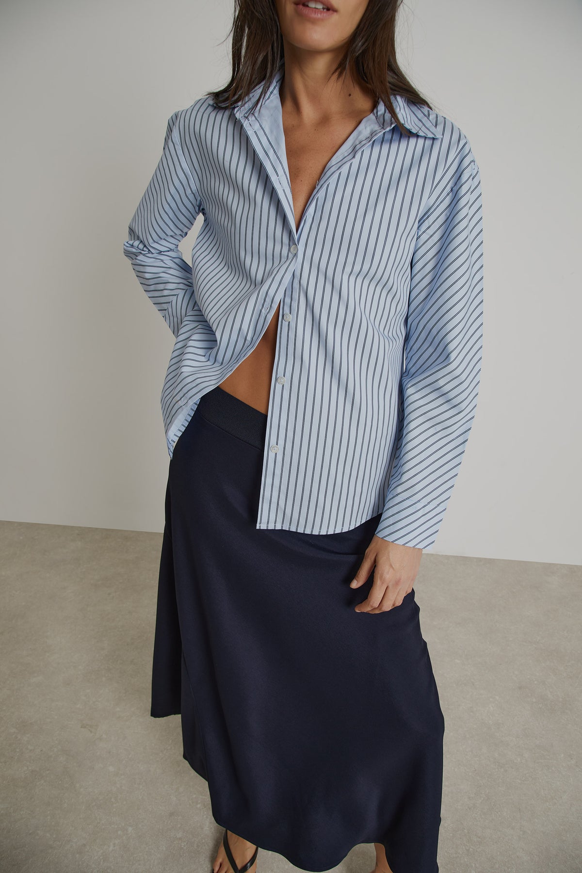 FALDA MIDI