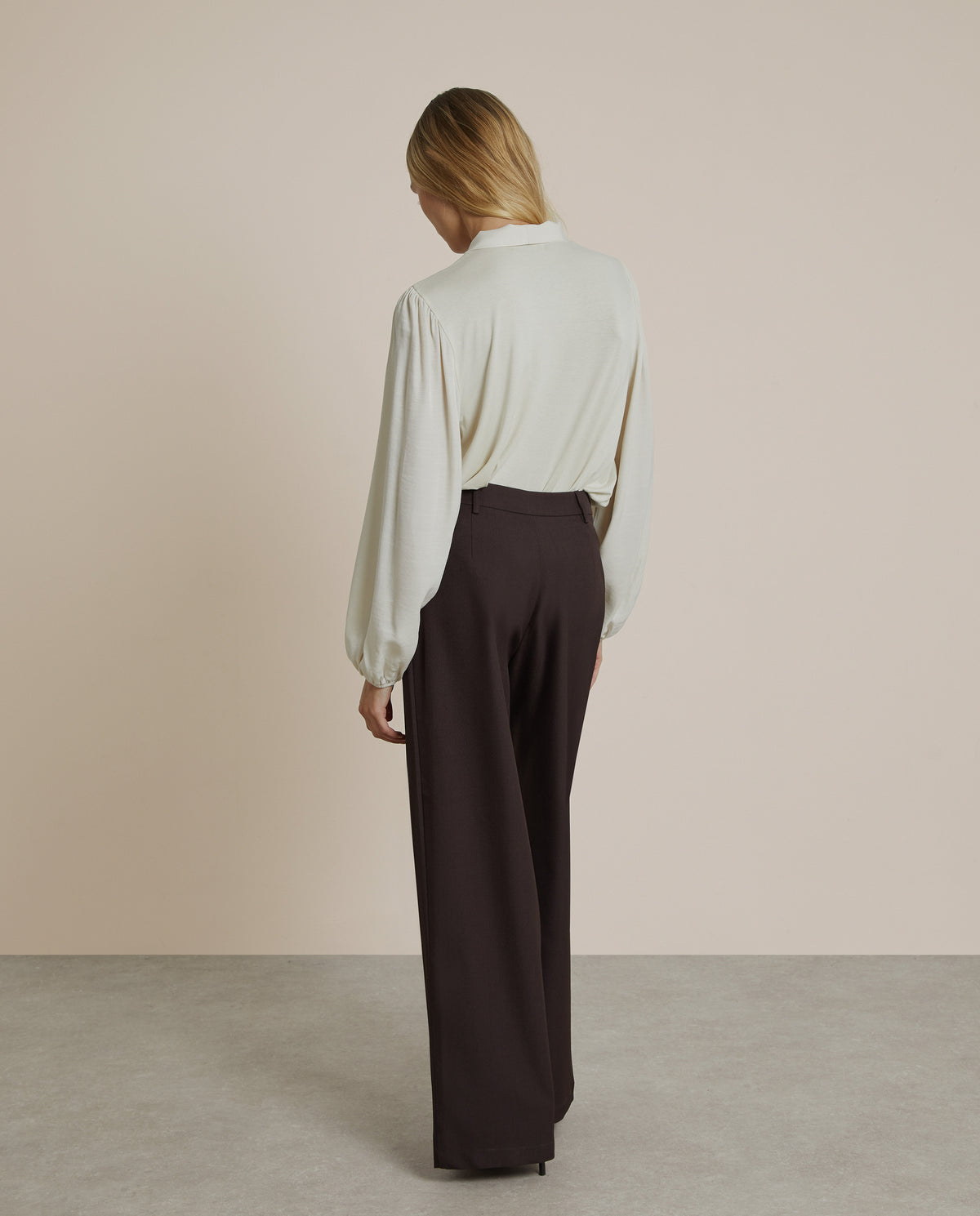 PANTALÓN DE VESTIR ANCHO