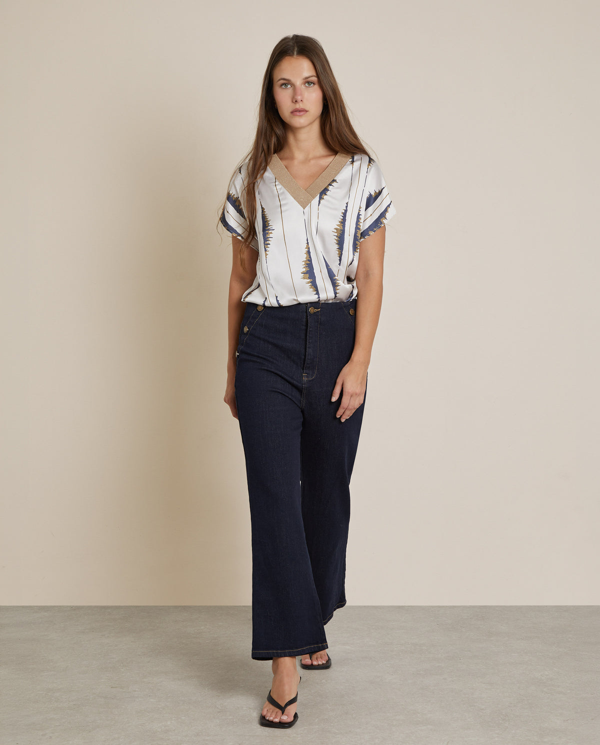 PANTALÓN VAQUERO BOTONES