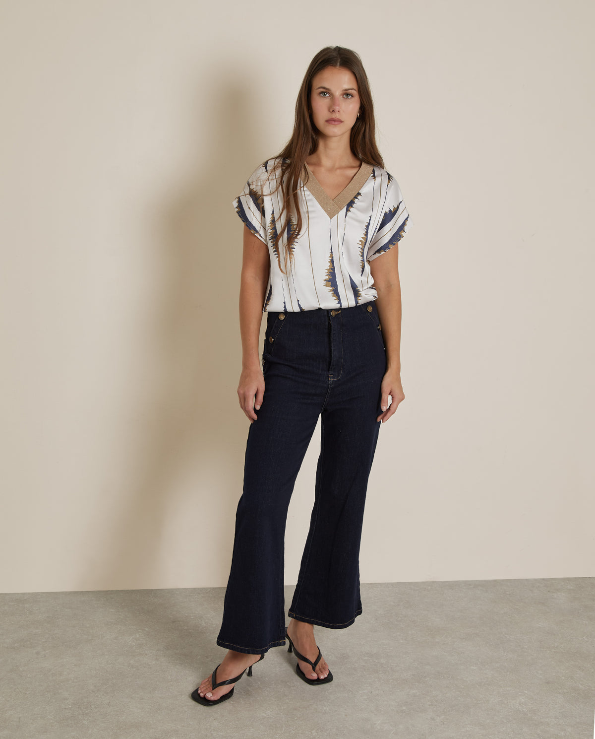 PANTALÓN VAQUERO BOTONES
