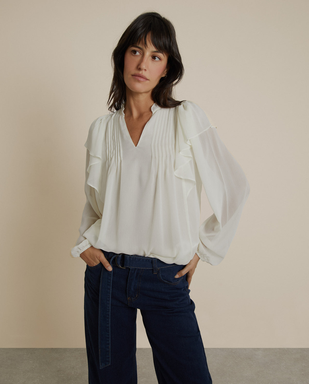 BLUSA FLUIDA CON VOLANTES