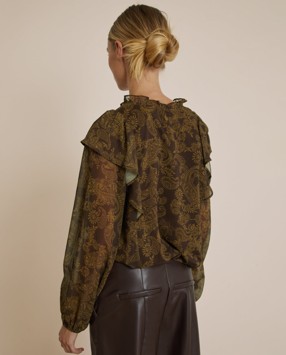 BLUSA ESTAMPADO VOLANTES