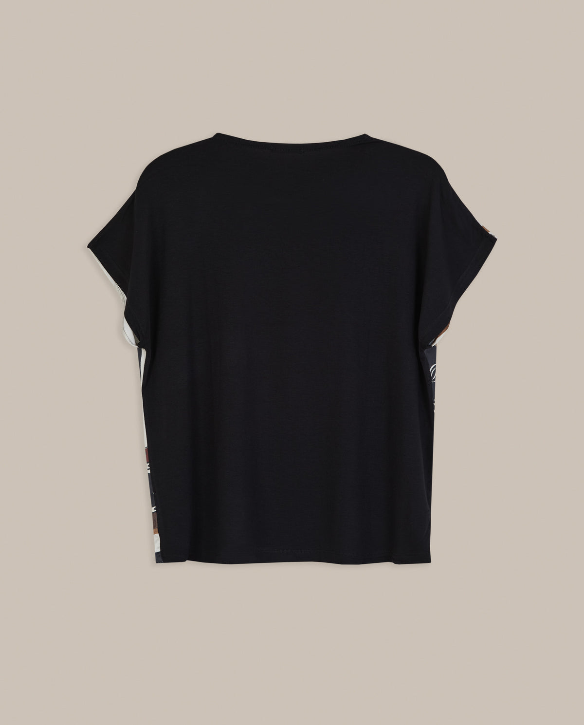 CAMISETA ESTAMPADO GEOMÉTRICO