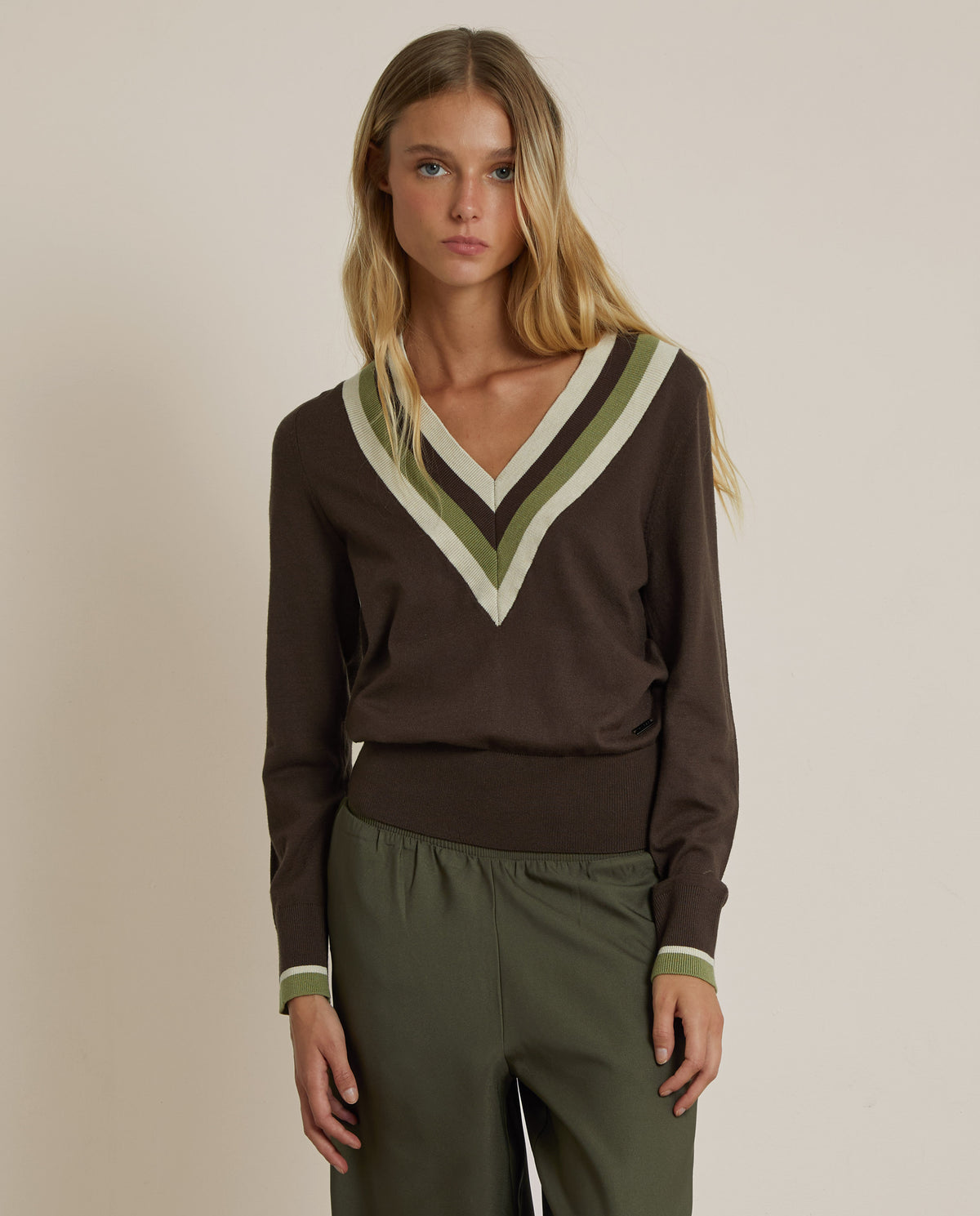 JERSEY CUELLO PICO
