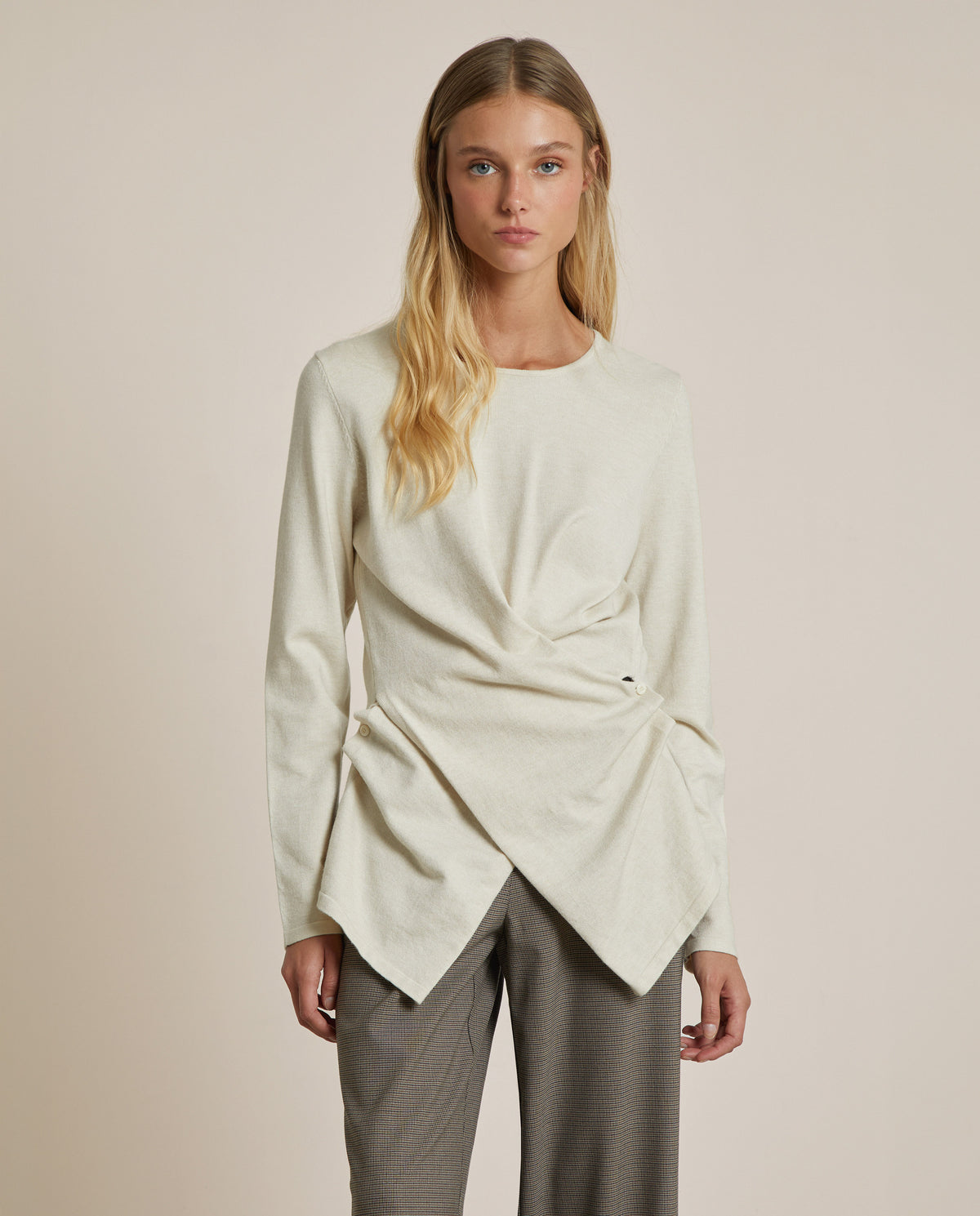 ASYMMETRIC SWEATER