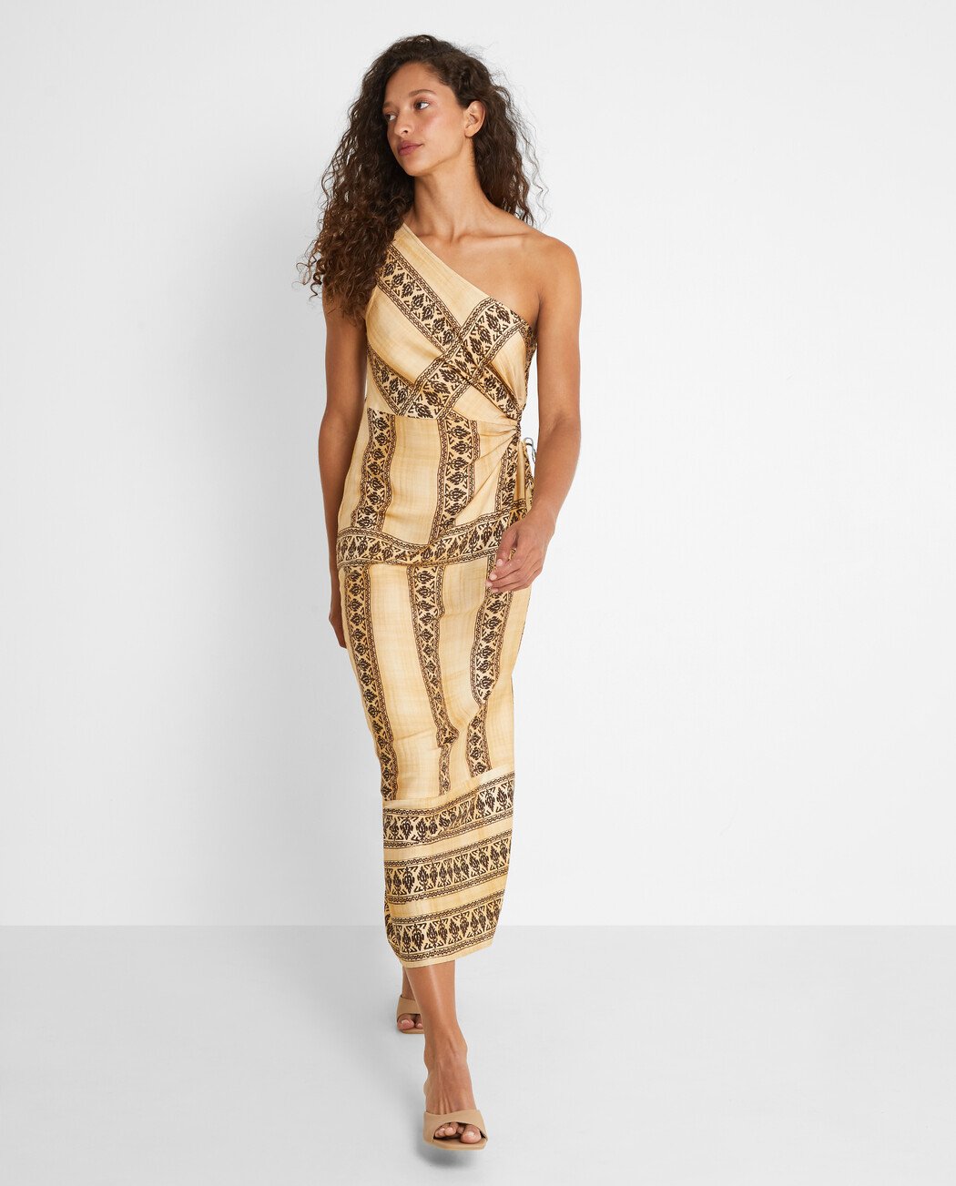 VESTIDO MIDI ASIMÉTRICO ESTAMPADO