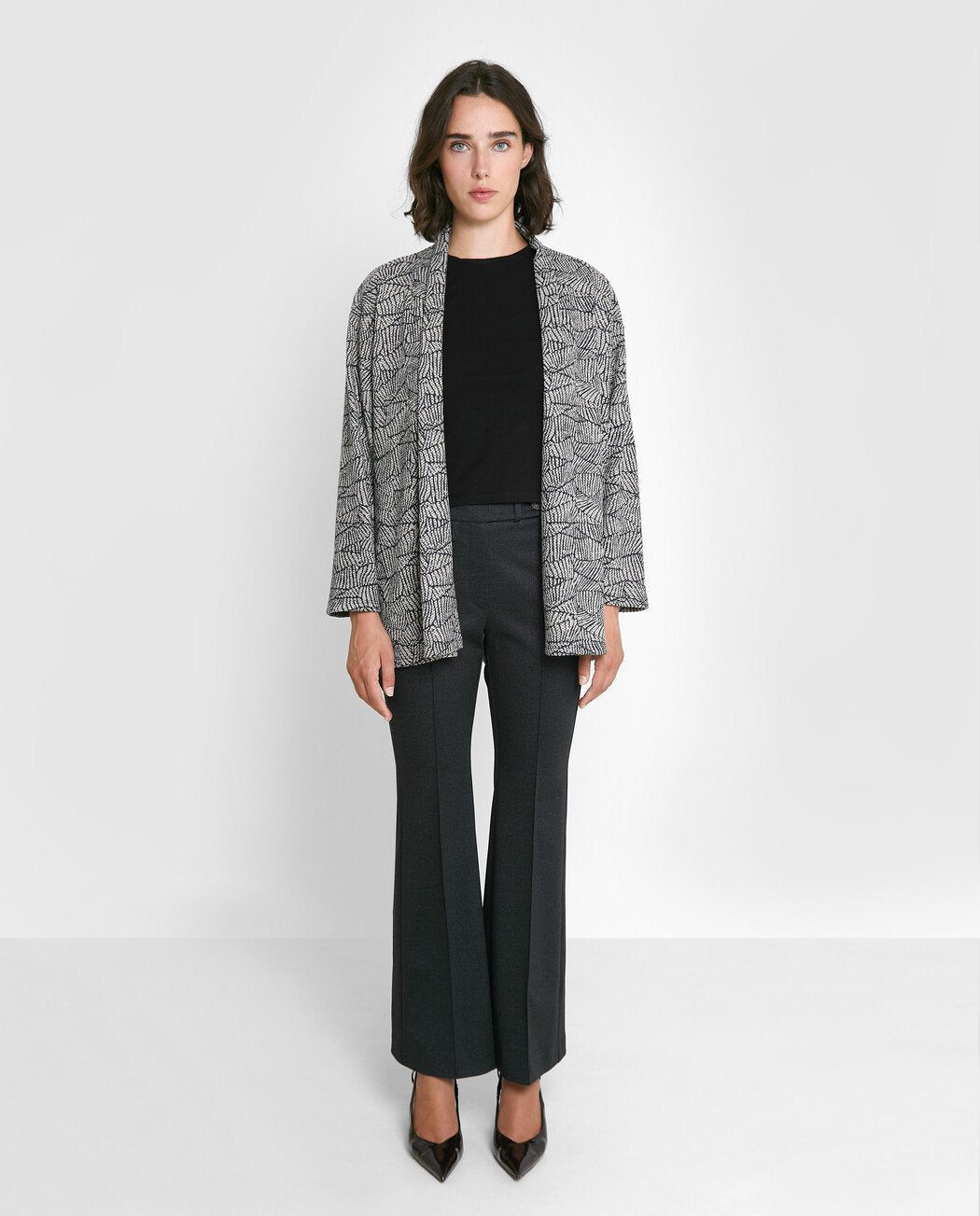 CHAQUETA ESTAMPADA