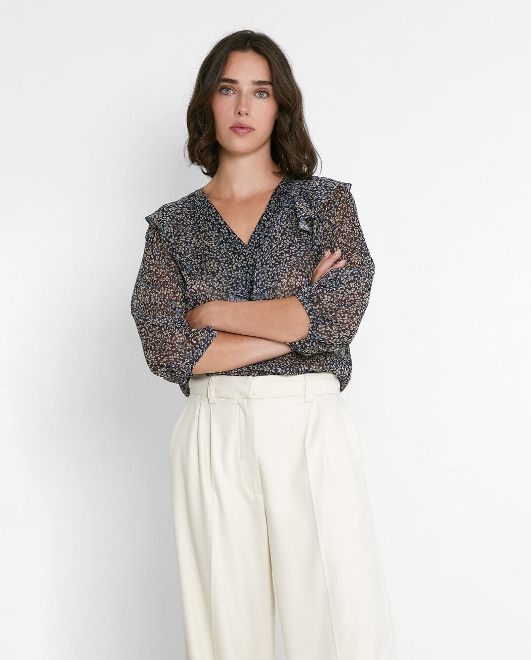 CAMISA CUELLO VOLANTE