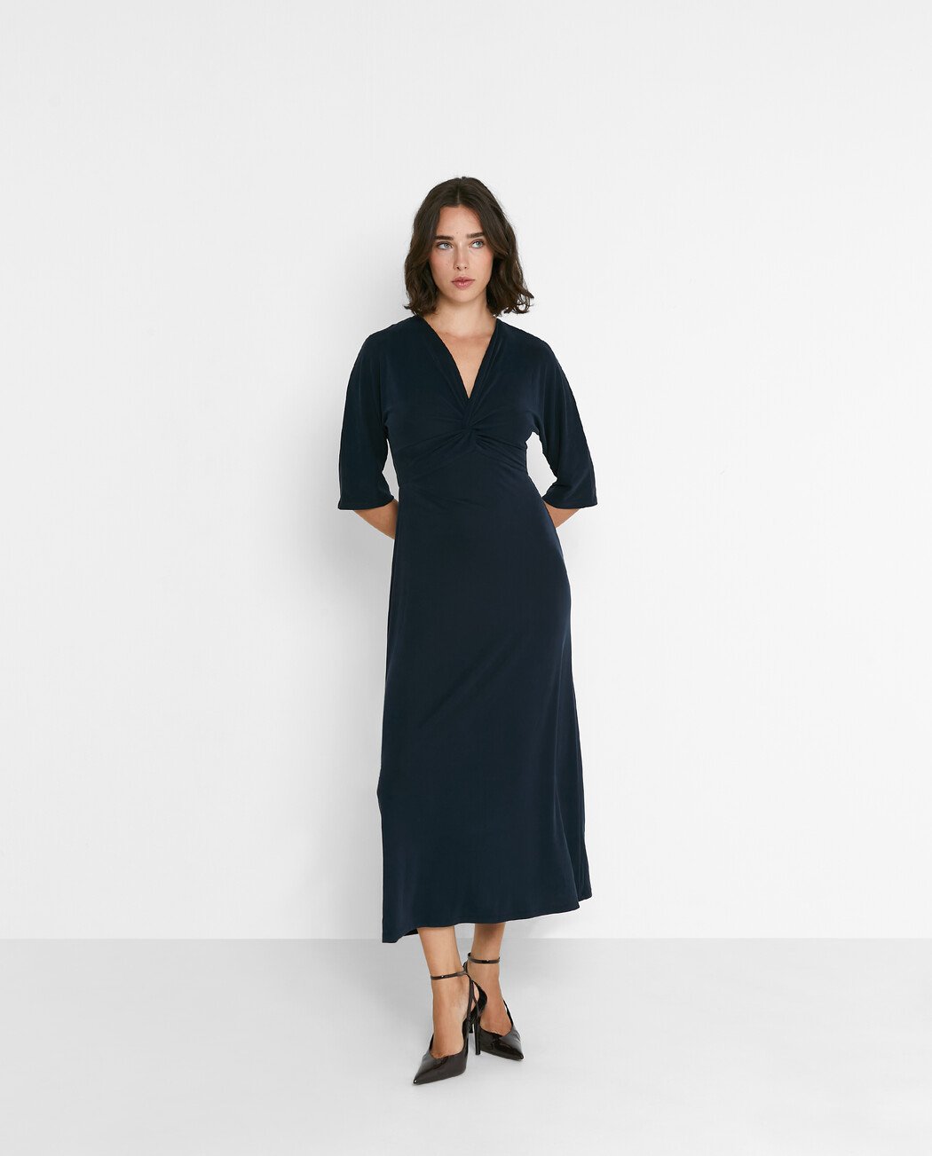 VESTIDO MIDI