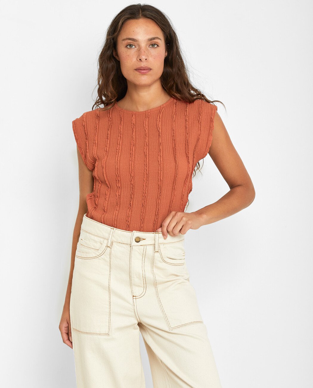 CAMISETA TEXTURADA