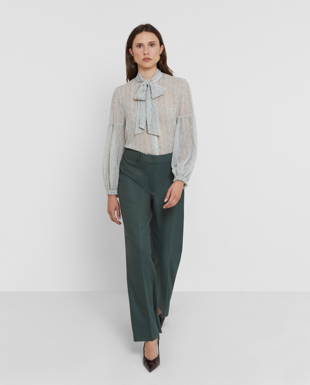 PANTALÓN PINZAS