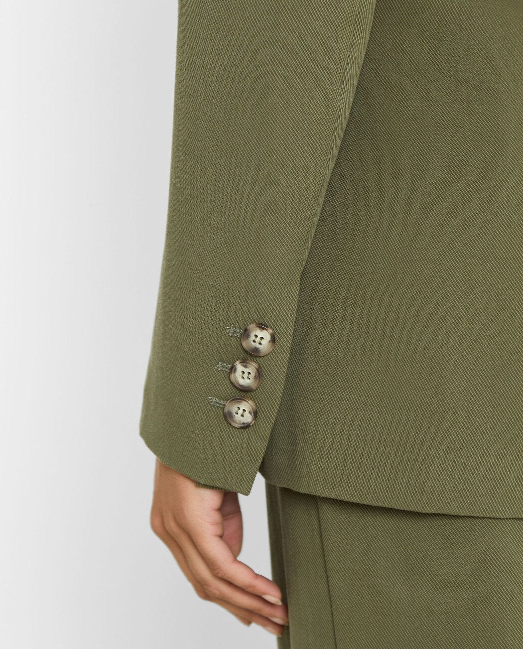 BLAZER CIERRE FRONTAL